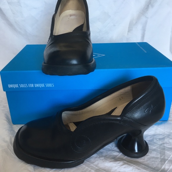 John Fluevog Mini Lily Darling 8.5 - Picture 8 of 8